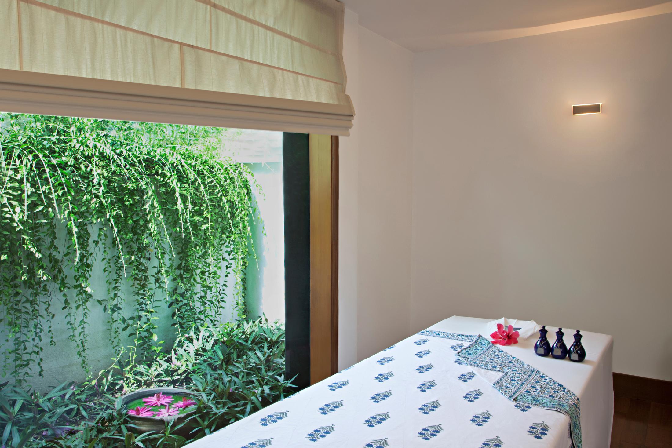 Trident Chennai Hotel Létesítmények fotó A massage table